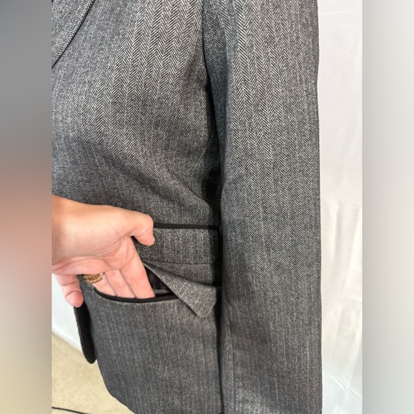 H&M Gray Herringbone Fitted Blazer Jacket Women’s 2 Business Casual Work‎ Office - Picture 4 of 15